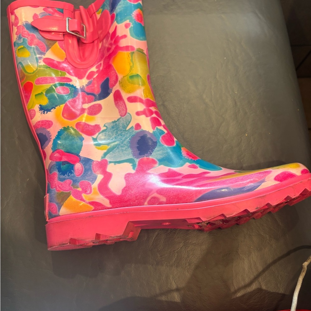 Magellan Outdoors Pink and Blue Winter Rain Boots